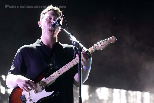 ALT-J - 2015-08-30 - SAINT CLOUD - Domaine National - Scene de la Cascade - 